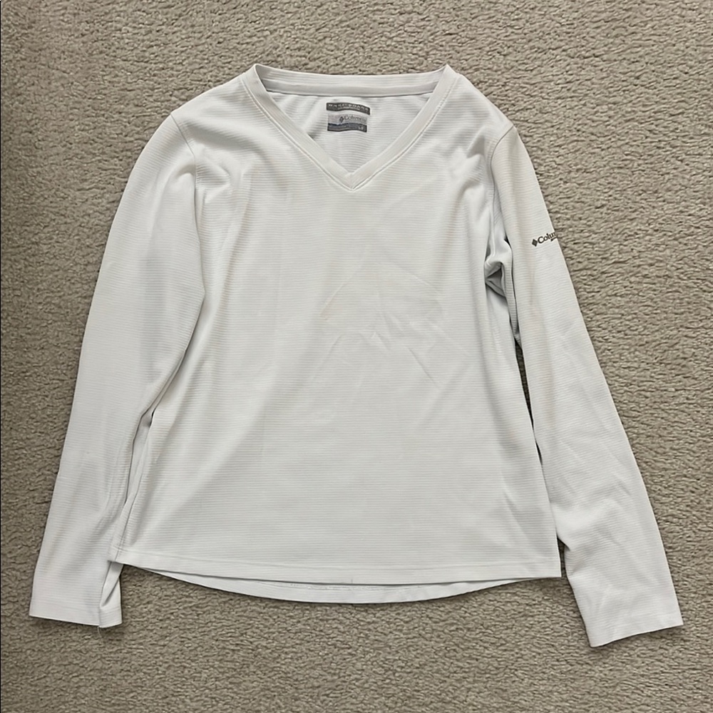 Columbia White V-Neck Long Sleeve Top